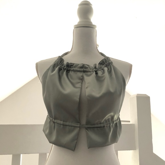 Green Crepe Back Satin Tie Up Summer Top - Picture 2 of 3